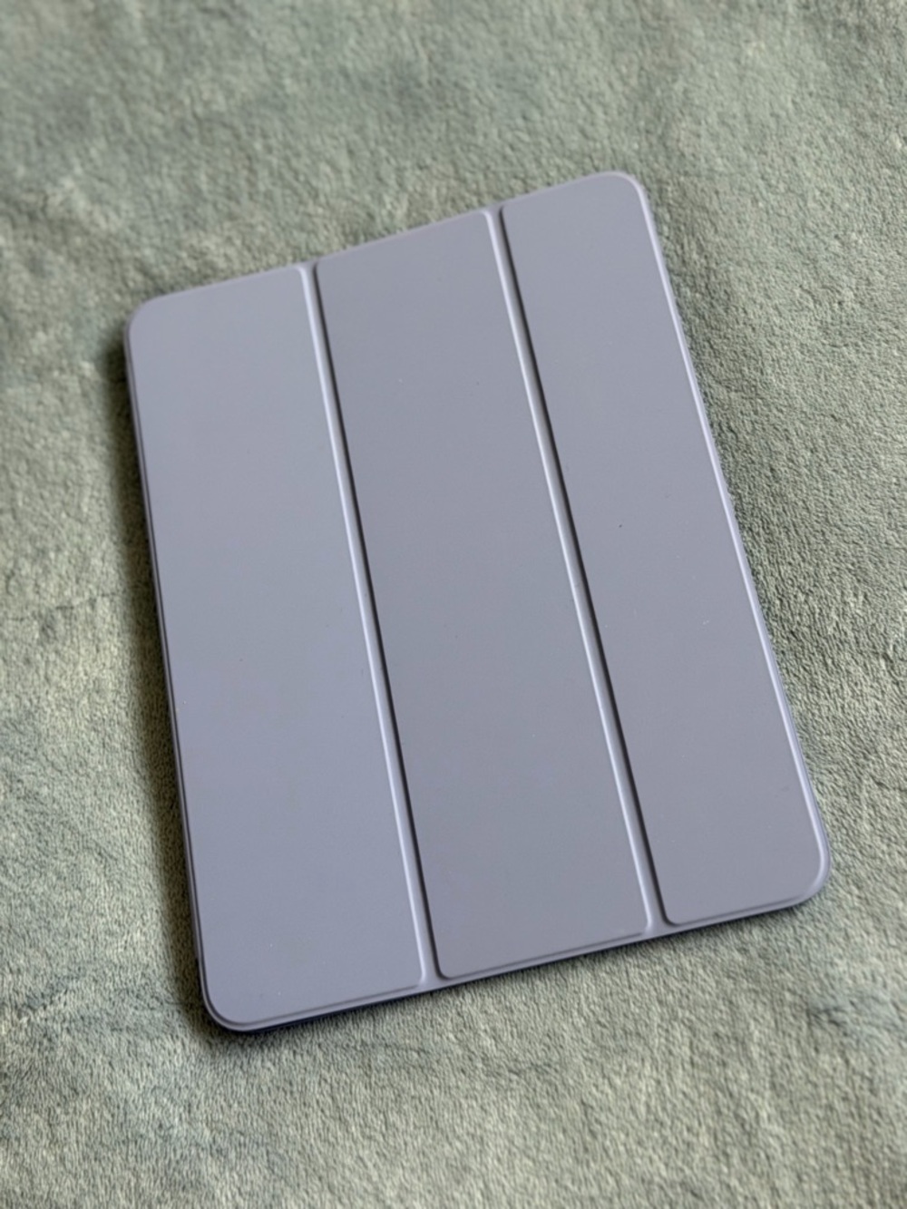Apple Smart Folio In English Lavender 💜💐 for iPad Pro 11 -inch